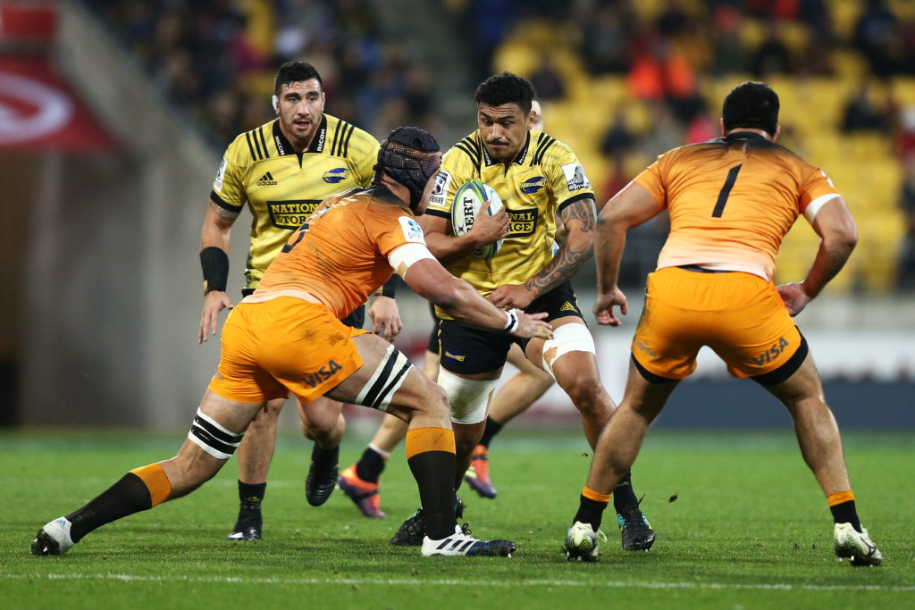 Jaguares stun Hurricanes