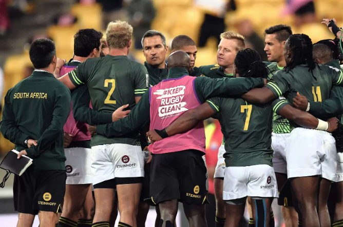 Neil Powell address the Blitzboks/PhotoSport