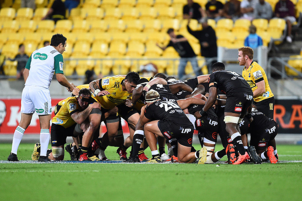 The Sharks pack down in Super Rugby
