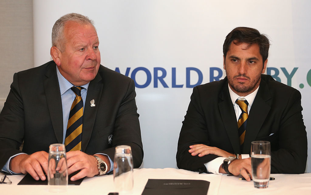 Bill Beaumont and Agustin Pichot