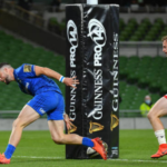 Robbie Henshaw scores an intercept try