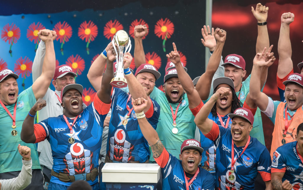 The Bulls lift the Super Rugby Unlocked trophy